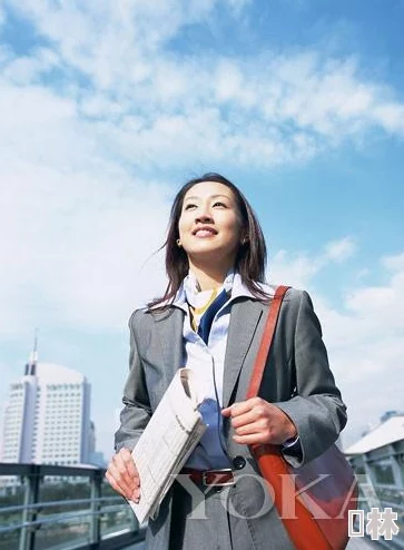 乱中年女人伦中文字幕久久：探讨当代女性在职场与家庭中的平衡挑战与自我价值的实现之路